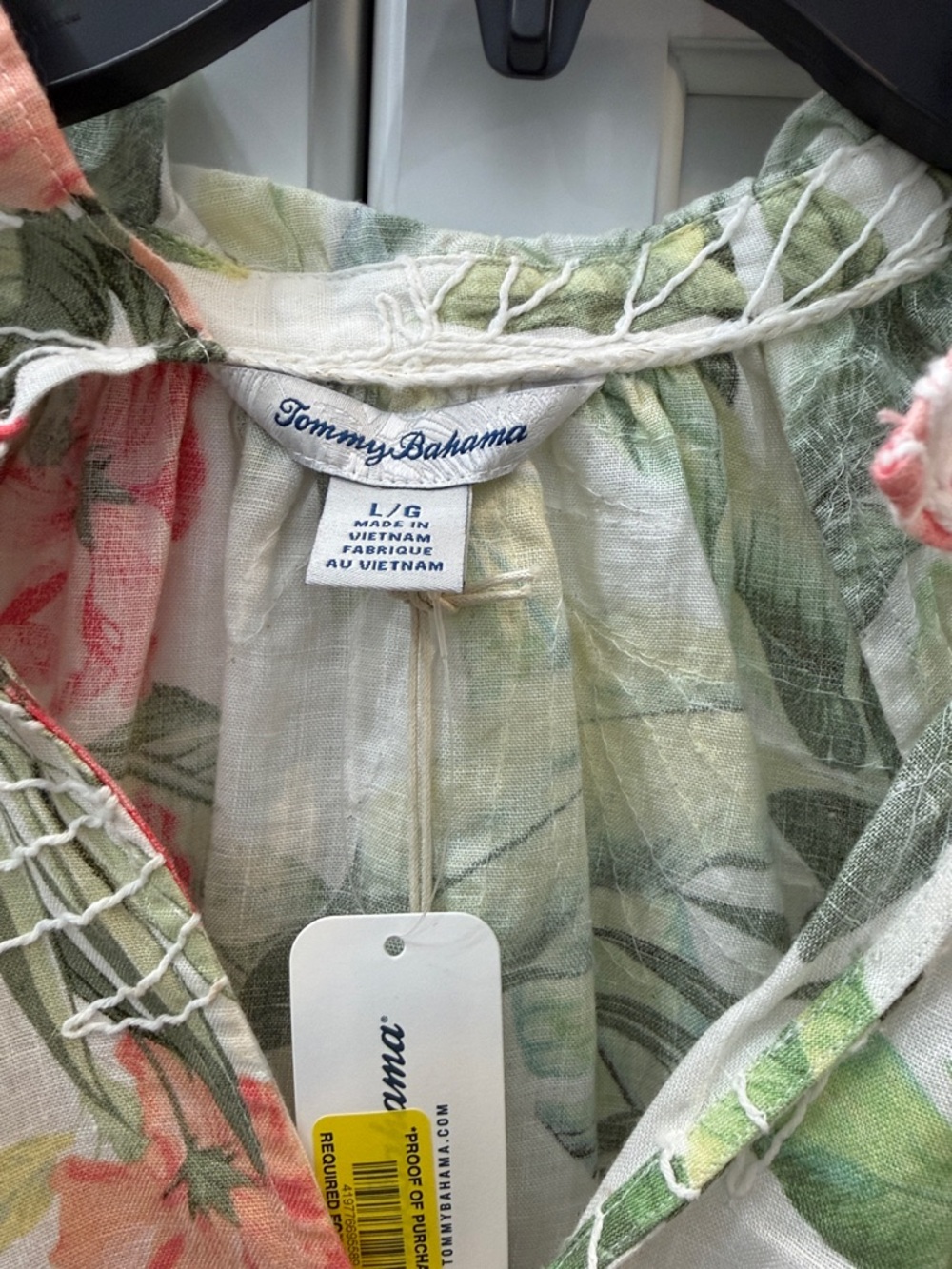 Tommy Bahama Floral Linen Blend Blouse in Green and Pink NWT Lg - Picture 2 of 5
